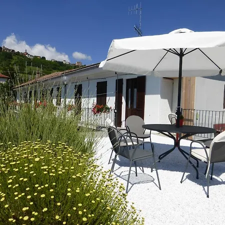 Agriturismo Erbaluna Szálloda 3*