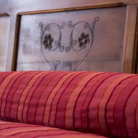 Agriturismo Erbaluna La Morra