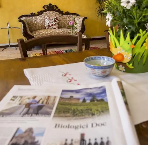 Agriturismo Erbaluna Hotel La Morra