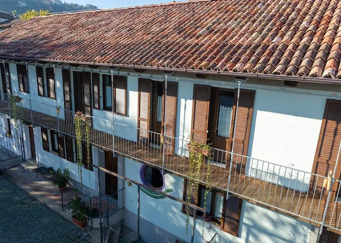 Agriturismo Erbaluna La Morra