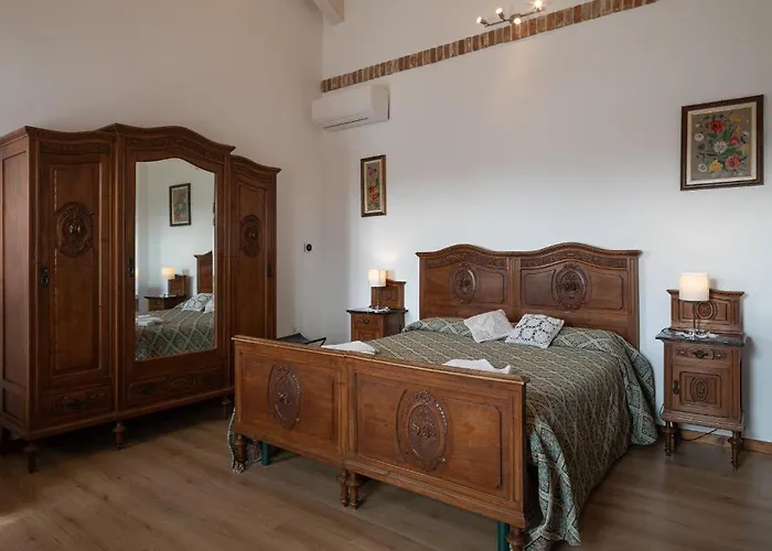 Agriturismo Erbaluna 3*