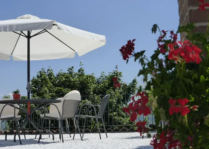 Agriturismo Erbaluna 3* La Morra